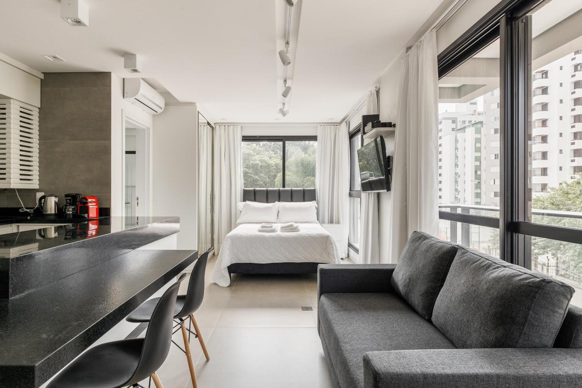 Apartamento Ap Localização Central, Prédio C Piscina, Lavanderia Florianópolis
